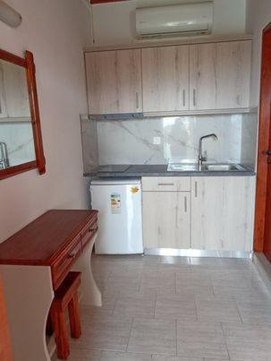 פראנגוקאסטלון Zorbas Rooms מראה חיצוני תמונה